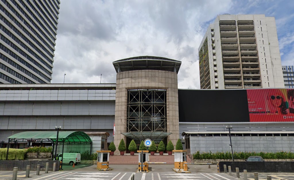 Ratu Plaza: Pusat Perbelanjaan Favorit di Jakarta
