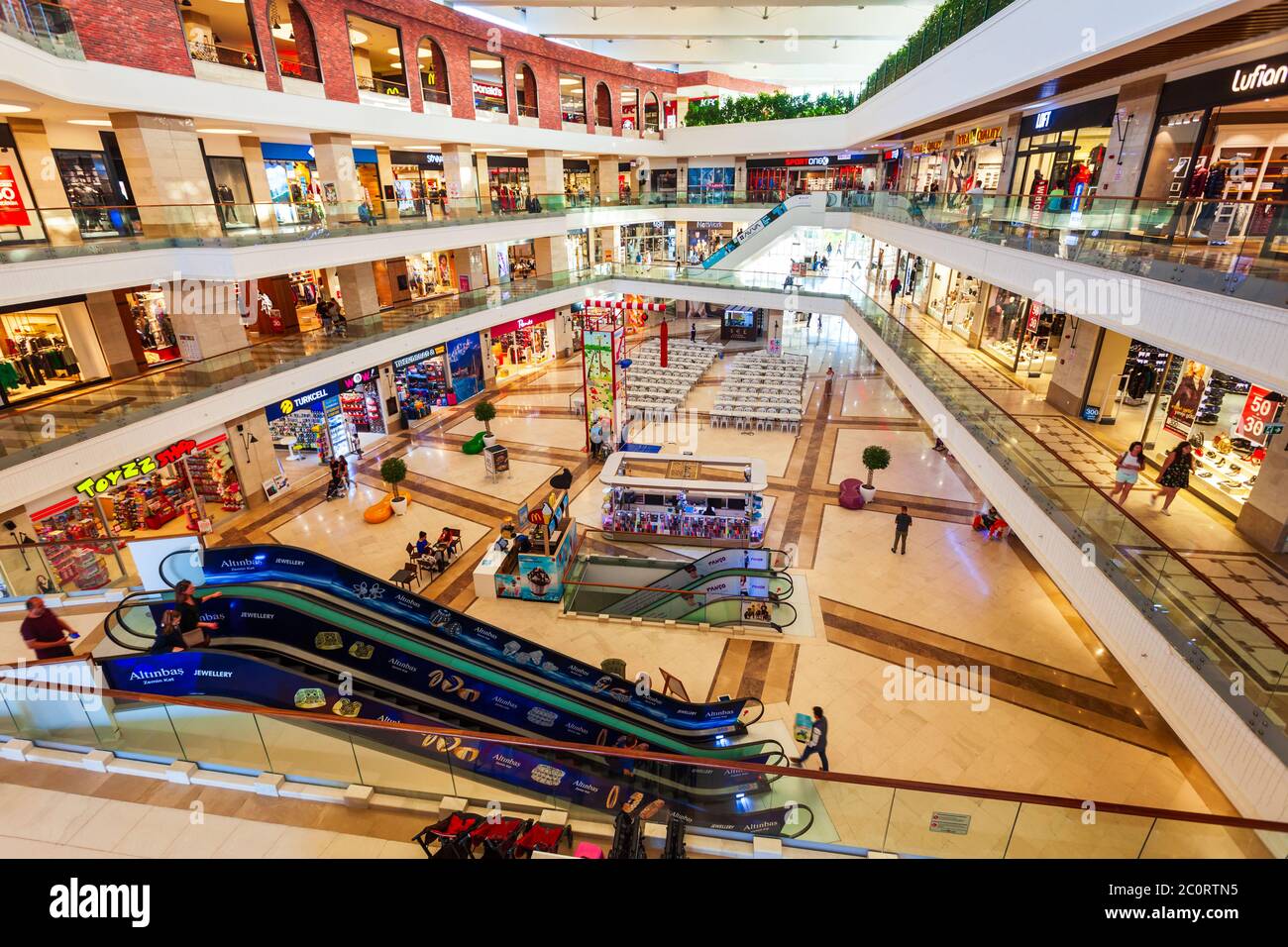 Eksplorasi Pusat Belanja Mall Of Antalya yang Menarik