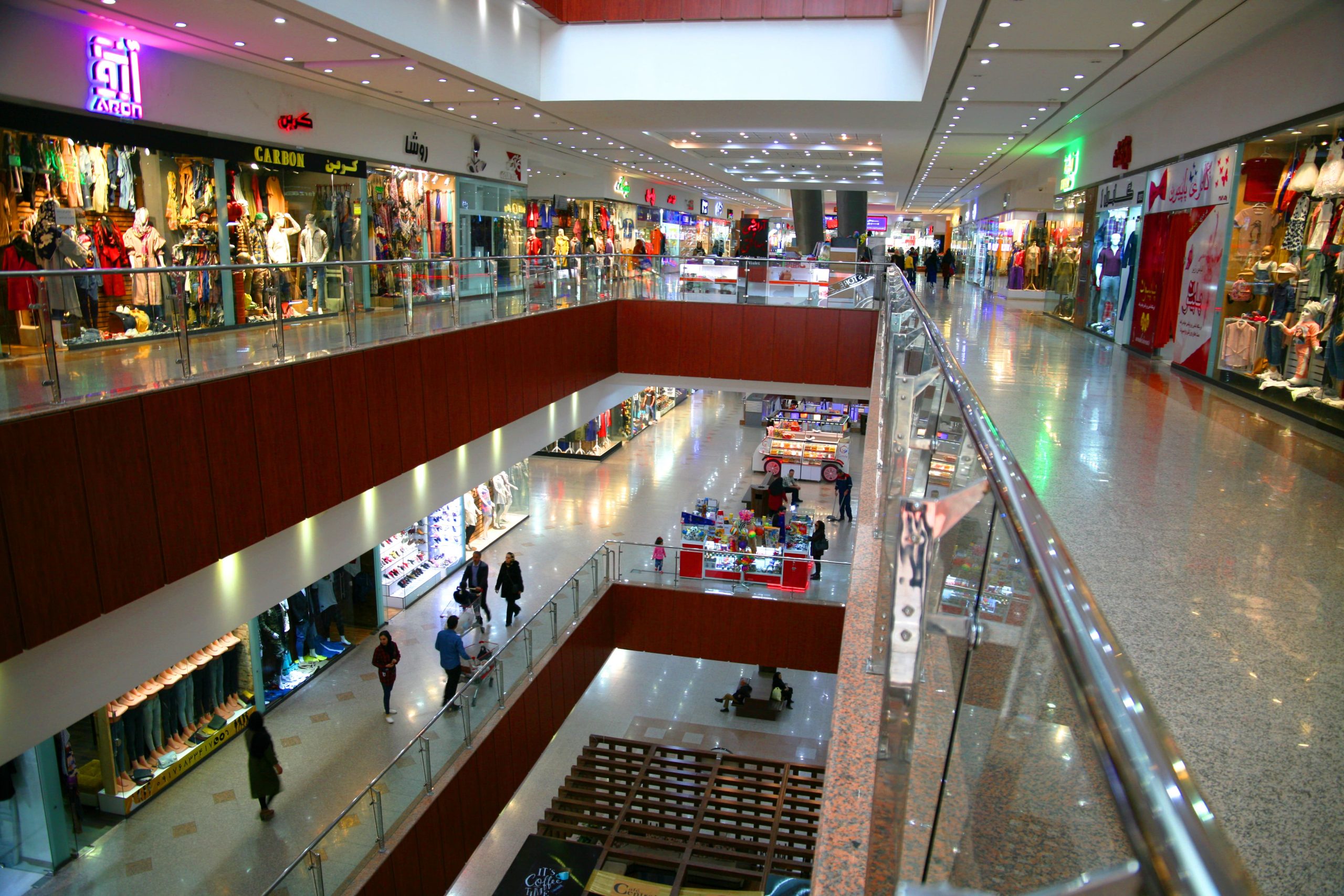 Mengenal Pusat Belanja Persian Gulf Complex di Jakarta