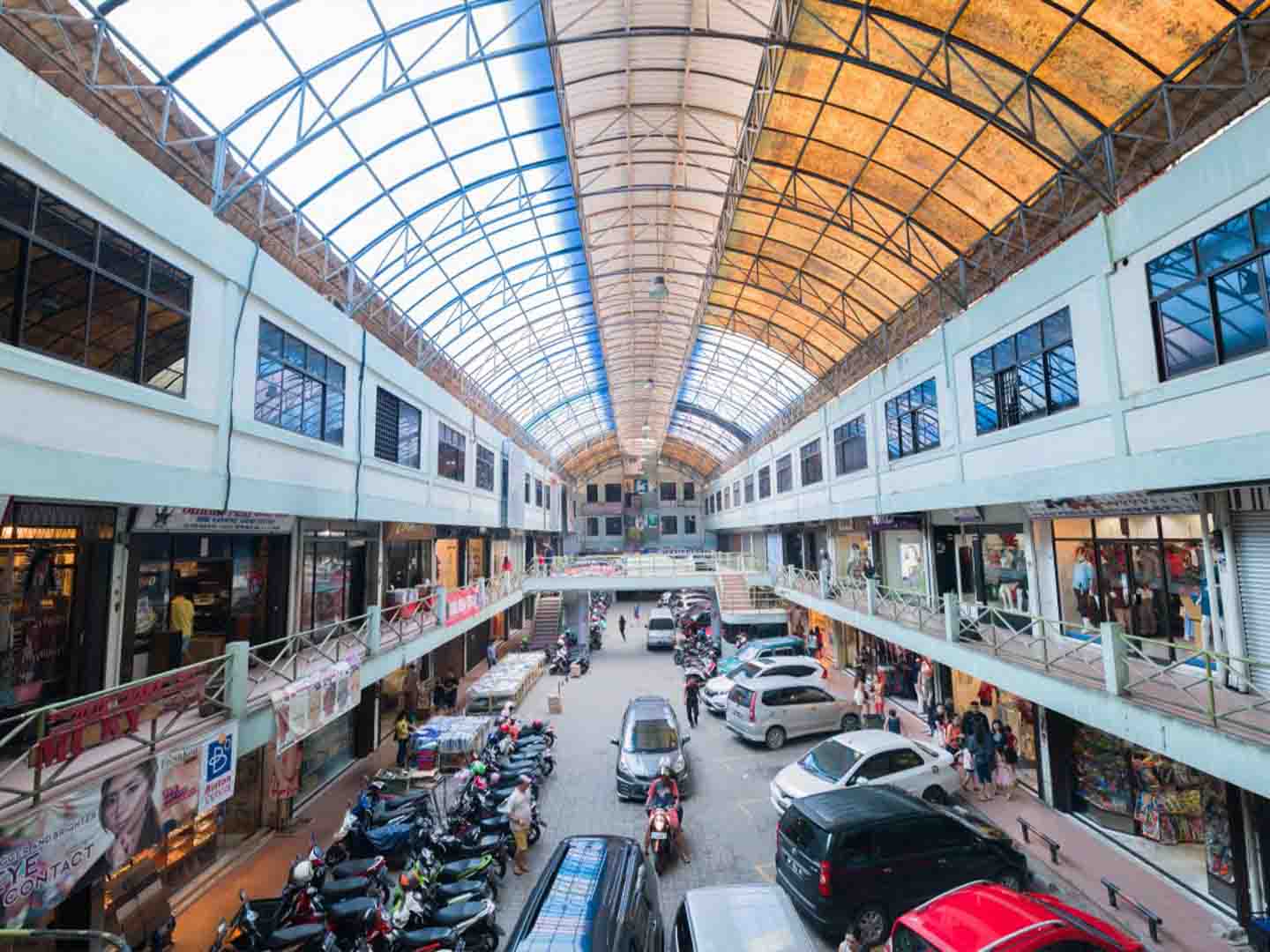 Pusat Belanja Bintan Indah Mall: Tempat Belanja dan Hiburan di Bintan