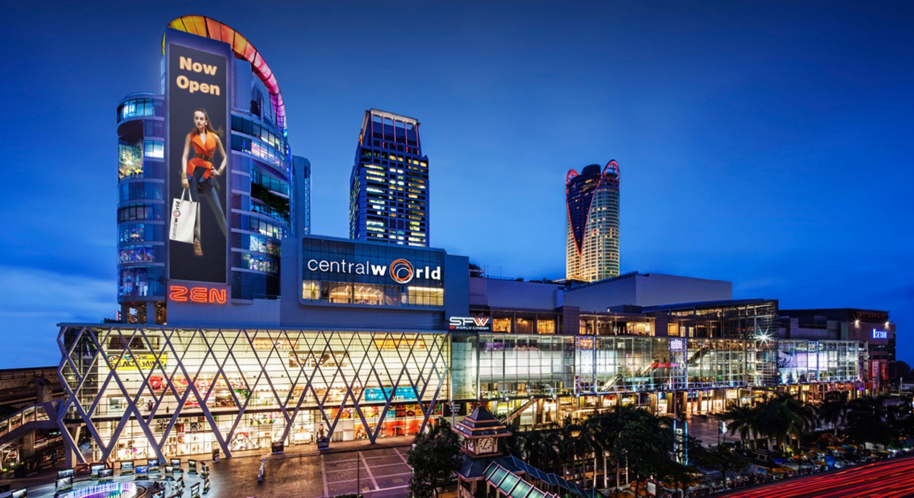 Pusat Belanja CentralWorld: Surga Belanja dan Hiburan di Bangkok