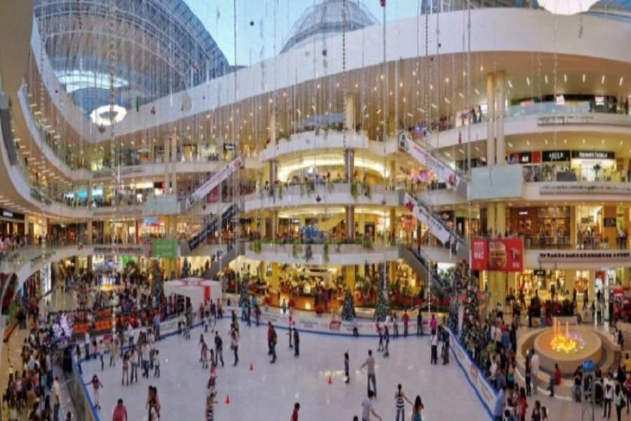 Pusat Belanja Centro Comercial Santafé: Tempat Belanja dan Hiburan Lengkap
