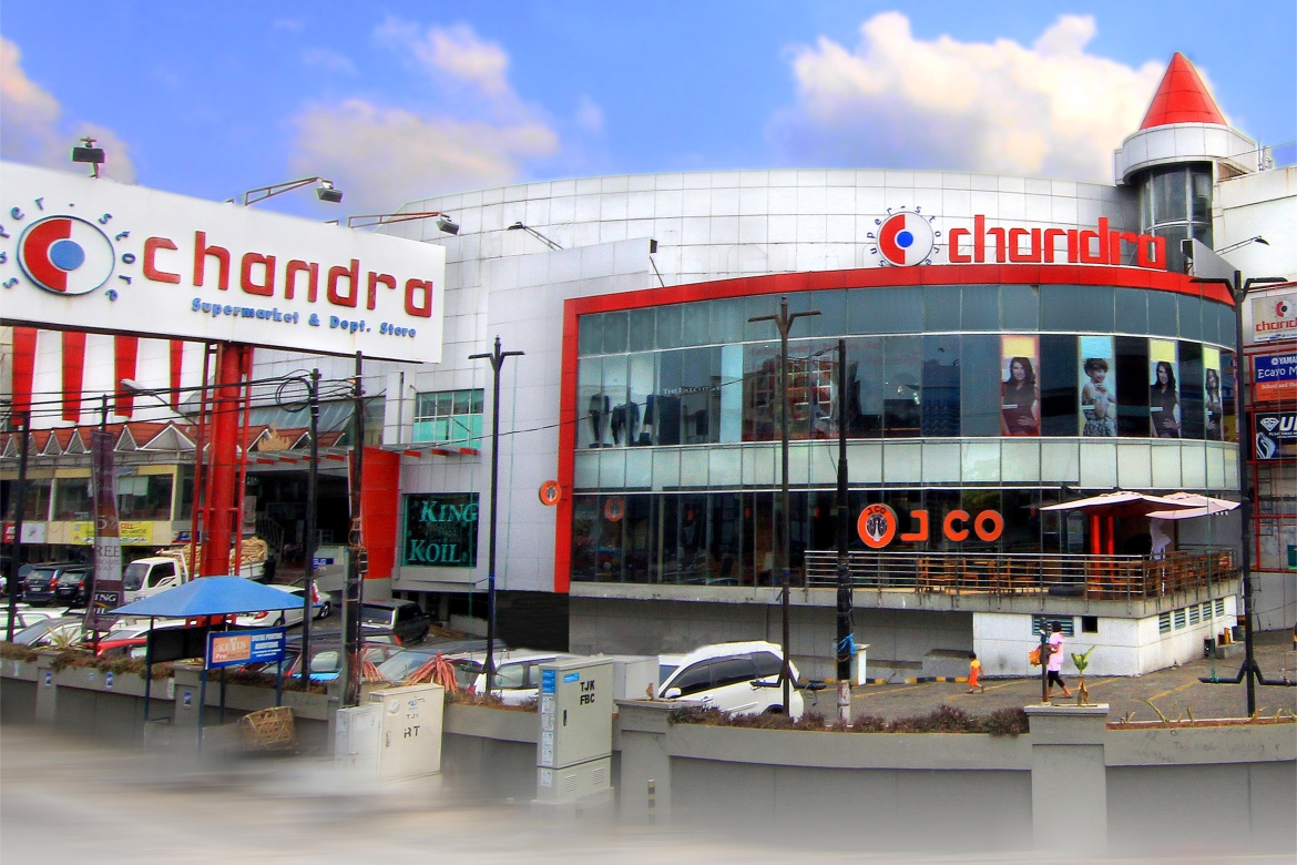 Pusat Belanja Chandra Super Store Tanjung Karang: Tempat Belanja Lengkap