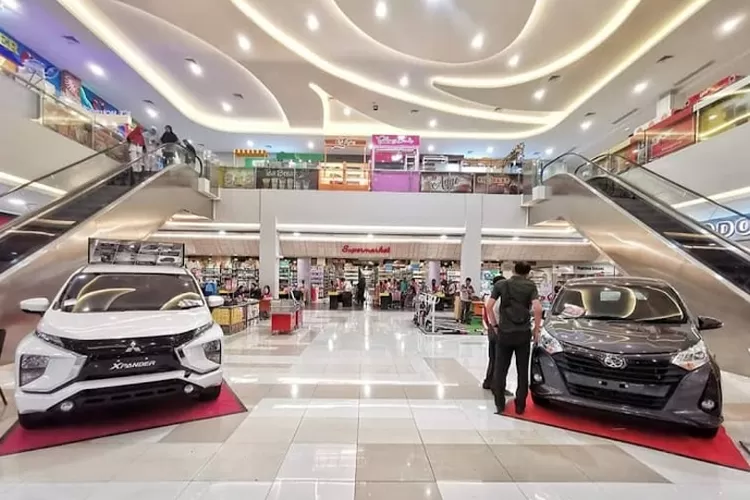 Pusat Belanja Plaza Mulia: Tempat Belanja dan Hiburan Terlengkap