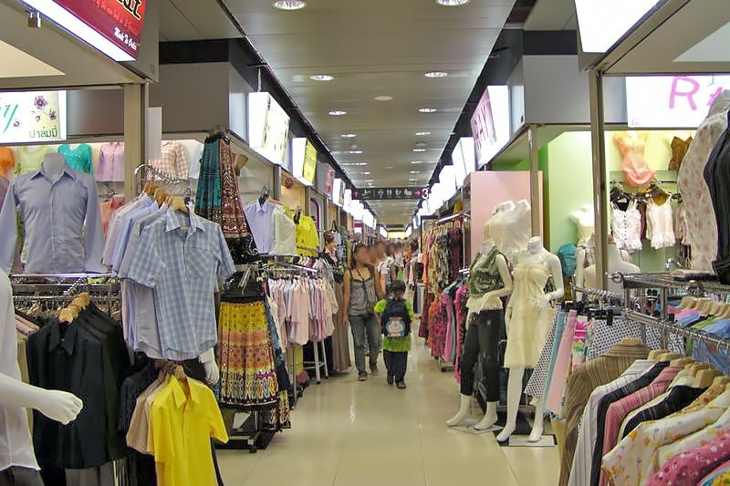 Pusat Belanja The Platinum Fashion Mall: Surga Belanja di Jakarta