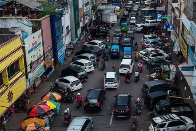 Eksplorasi Pusat Belanja Pasar Lama Serang yang Bersejarah