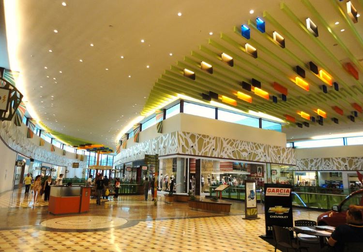 Pusat Belanja Manauara di Manaus: Tempat Belanja Modern dan Nyaman