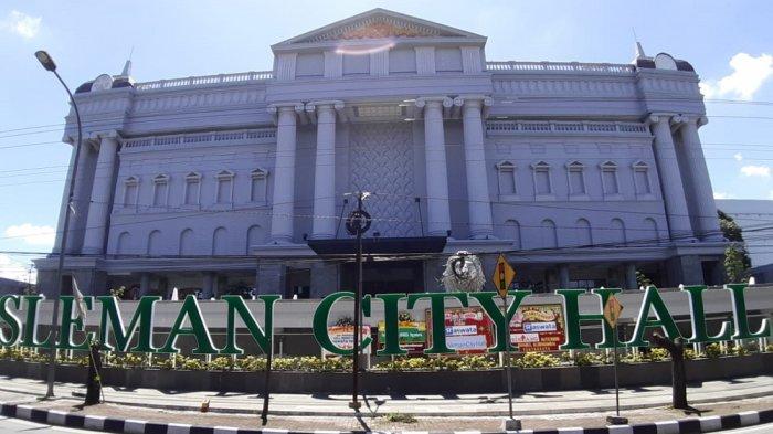 Sleman City Hall: Pusat Belanja dan Hiburan di Sleman
