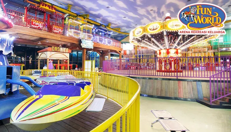 Pusat Belanja Central Park Jakarta: Tempat Belanja dan Hiburan Terlengkap