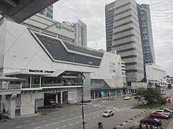 Pusat Belanja Komtar JBCC: Tempat Belanja dan Hiburan di Johor Bahru