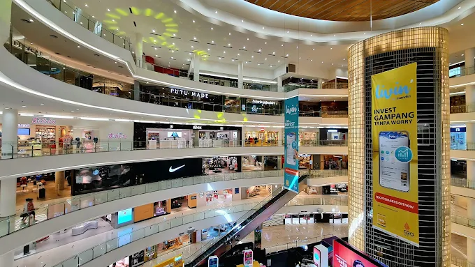Pusat Belanja Plaza Senayan: Tempat Belanja dan Hiburan Terpopuler