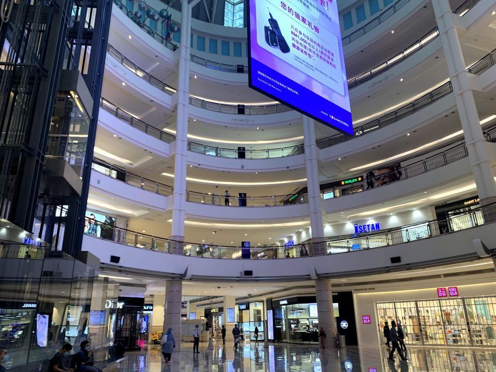 Pusat Belanja Suria KLCC: Pusat Perbelanjaan Modern di Kuala Lumpur