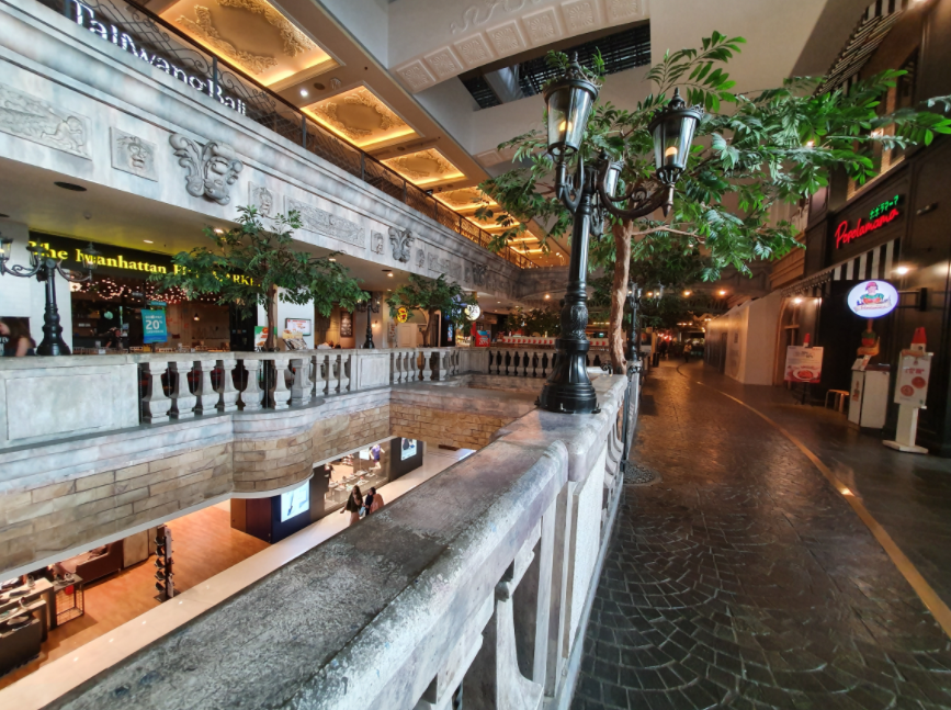 Pusat Belanja UB City: Tempat Belanja dan Hiburan Favorit di Jakarta