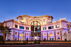 Eksplorasi Pusat Belanja The Forum Shops di Caesars Las Vegas