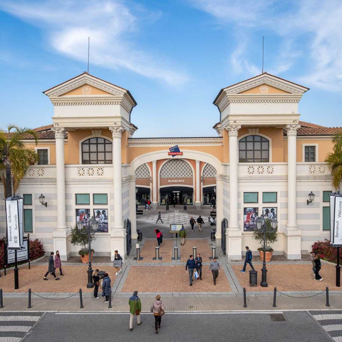 Pusat Belanja Castel Romano Designer Outlet: Surga Belanja Mode Eksklusif