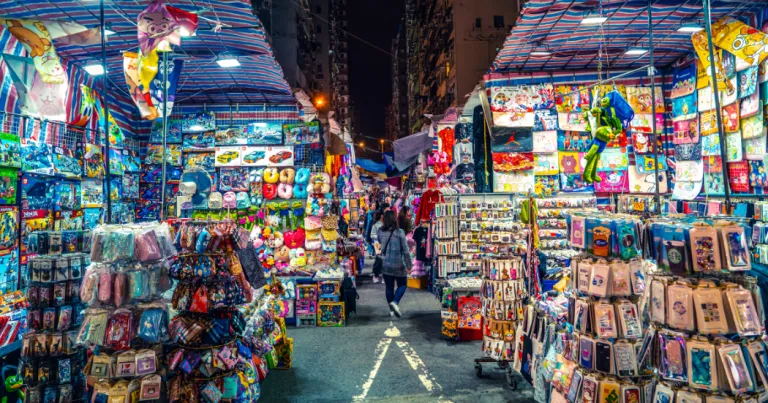 Pusat Belanja Plaza Lienzo: Tempat Belanja dan Hiburan Terlengkap